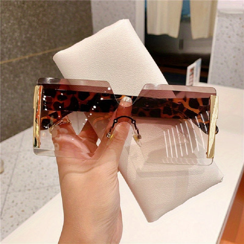 VIUIRNKA Women's Fashion Glasses, Trendy Oversized Frameless Square Frame, Retro Fashion Glasses with Case, Lightweight Unisex Design for Cool Events, Perfect for Halloween and Christmas Gifts