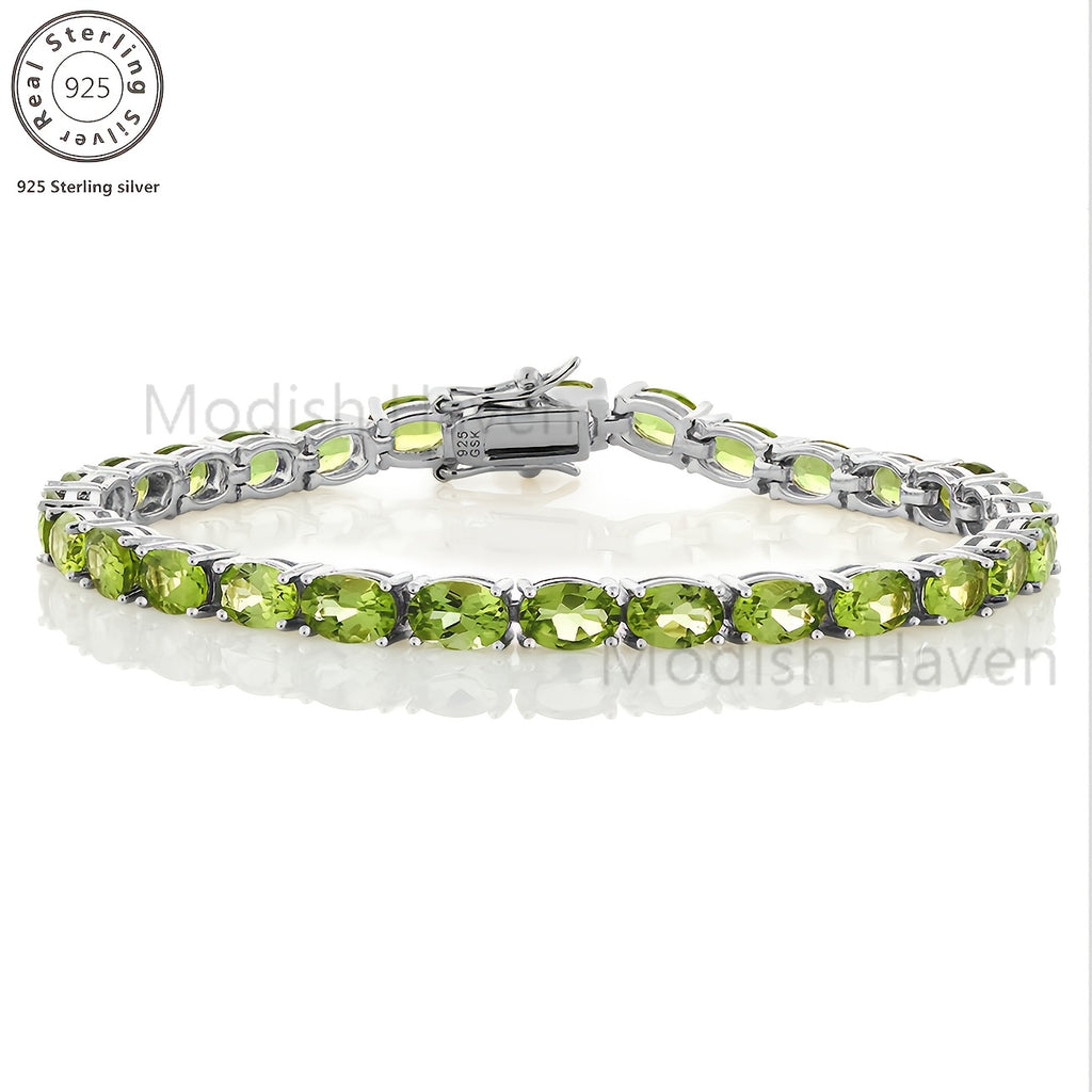 Green Peridot Tennis Bracelet for Women, Made of 925 Sterling Silver with a Unique Zirconia Color, Exquisite And Elegant. A High-Quality Designer Piece Suitable for Everyday Wear. Ideal for Birthdays, Mother'S Day, Dates, Valentine'S Day