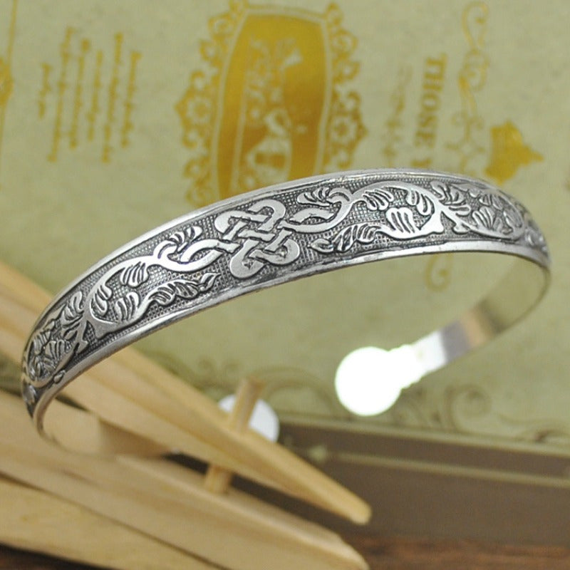 Random 5pcs Retro Ethnic Style Hollow Engraving Opening Adjustable Bracelet Set, Bracelet for Women, Christmas Halloween Vacation Gift Friendship Bracelet