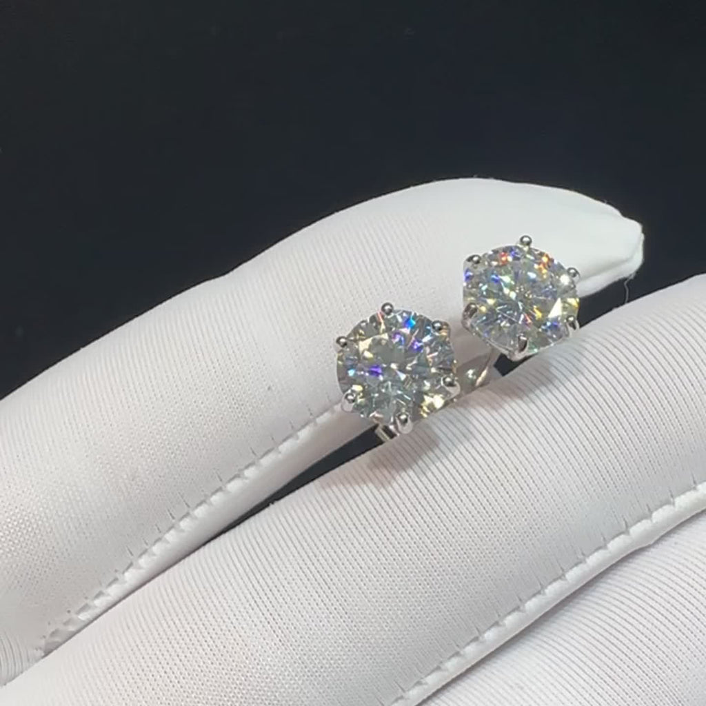 Exquisite Moissanite Stud Earrings, D Color VVS, Brilliant Round Cut, S925 Sterling Silver, Perfect Jewelry Gift For Birthday, Christmas, Valentine'S Day, With Velvet Pouch, Silvery Polishing Cloth & Ear Backs. Total Weight Of The Product (4.25g)