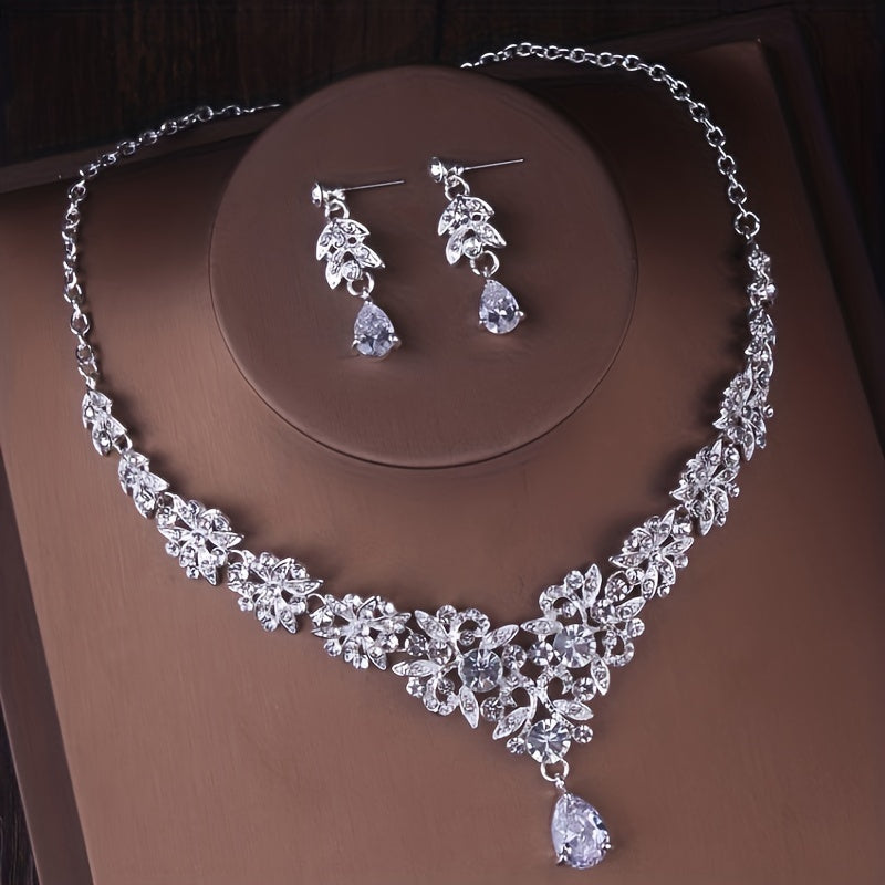 High end Luxury Crown Necklace Earring Set Bride Wedding Dress Jewelry Wedding Necklace Wedding Jewelry High end Grand Dinner Banquet Birthday Crown Necklace Earring Set of Three