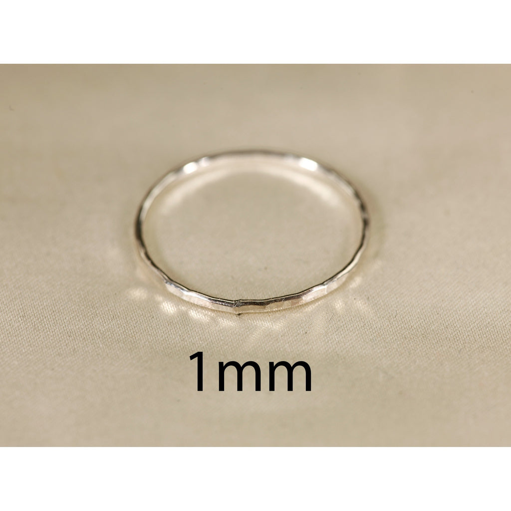 MASTERETSAM 1.0 mm Hammered 925 Sterling Silver Hammered Ring, Sterling Silver Stackable Ring, Available in U.S. Standard Sizes.