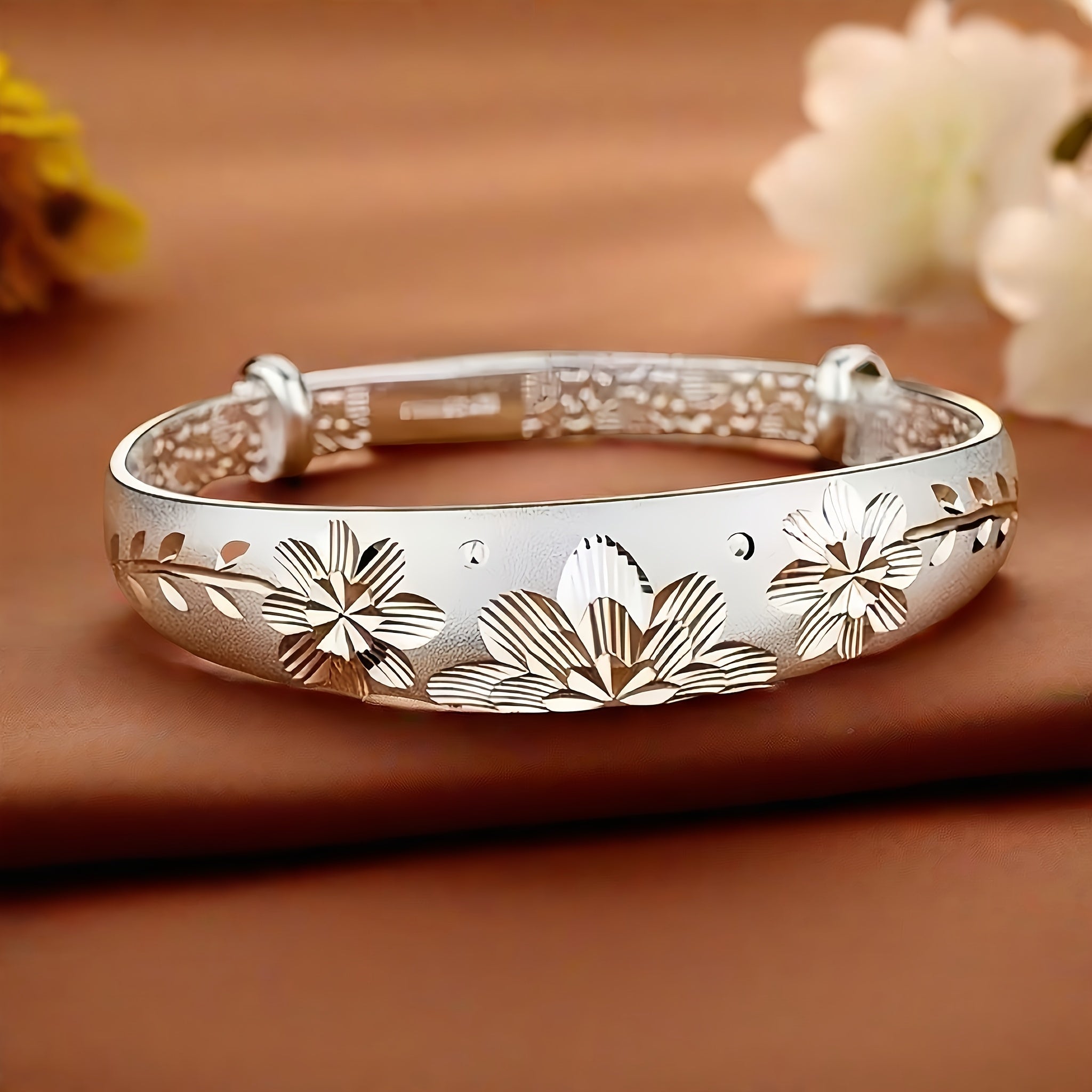 [Mother's Day Gifts] 925 Pure Silver Bracelet, a Push-Pull Bracelet for Women. The Style of the Mother Can Be Freely Adjusted. It Is a Festival Gift for the Mother
